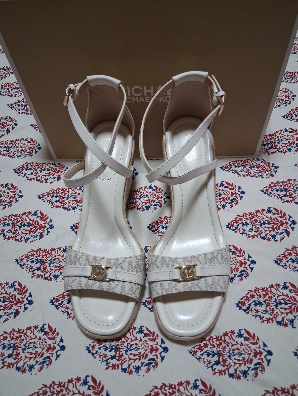 Michael Kors Mandy Wedge Espadrille Sandals - Picture 2 of 10